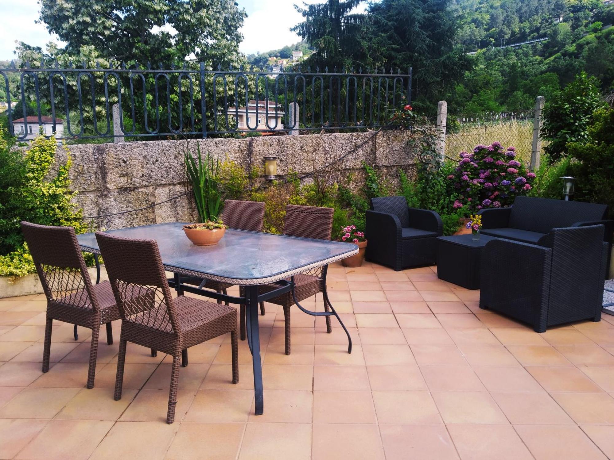 Casa Iriana - Parking Gratis I Jardin I Barbacoa Villa โอว์เรนเซ ภายนอก รูปภาพ